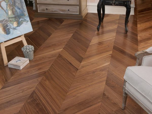 Sàn Gỗ Hoa Văn Kỹ Thuật XƯƠNG CÁ 45 ĐỘ LÊN MÀU EHF CÀ XƯỚC