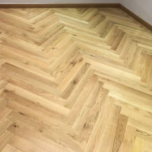Sàn Gỗ Hoa Văn Kỹ Thuật XƯƠNG CÁ 90 ĐỘ MÀU TỰ NHIÊN